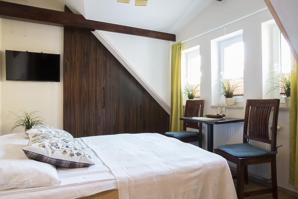 ウストカ ドム ヴァカチーニ ミストラル Bed & Breakfast エクステリア 写真