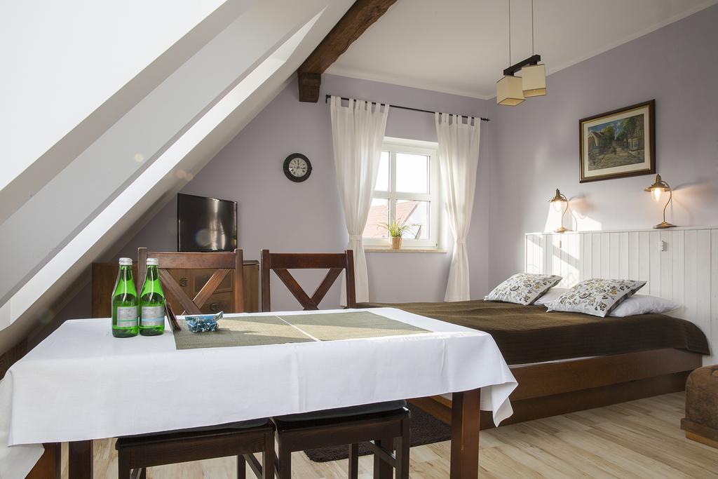 ウストカ ドム ヴァカチーニ ミストラル Bed & Breakfast エクステリア 写真